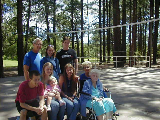 jeanetteandfamilyatthereunion.jpg